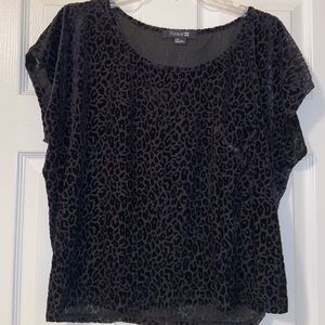 Black Cheetah print top